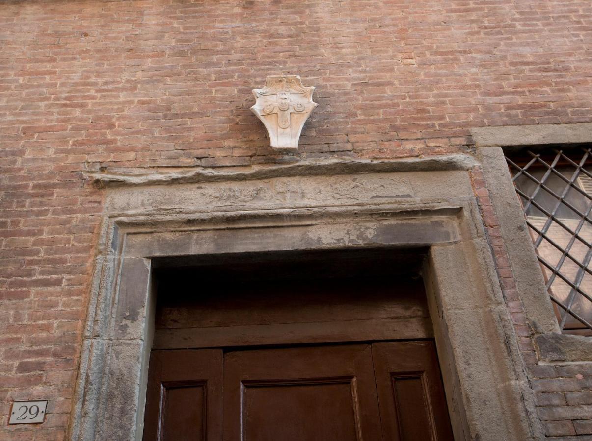 シエーナResidenza D'Epoca Palazzo Piccolominiアパートメント エクステリア 写真
